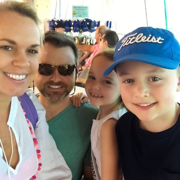 Meet your Posher, Lindsey - Picture 1 of 1